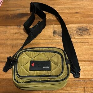 PAJAR CANADA WATERPROOF CROSSBODY CAMERA BAG, Shoulder strap 43.5”